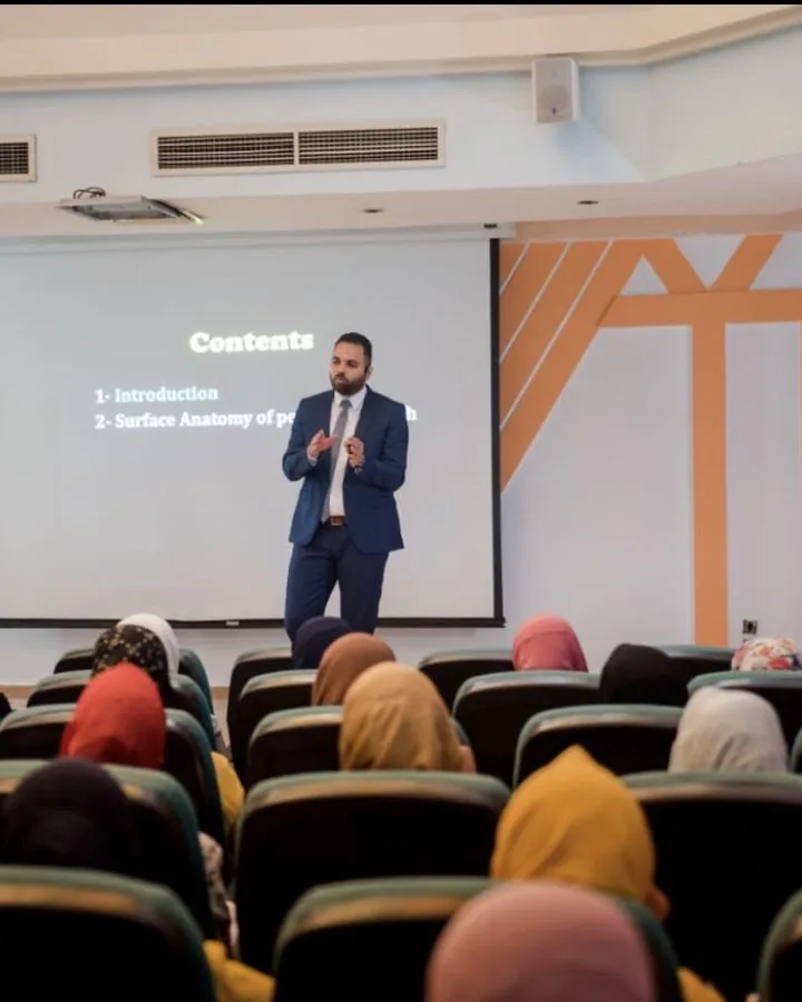 د. عمار يحاضر في المؤتمرات العلمية 3